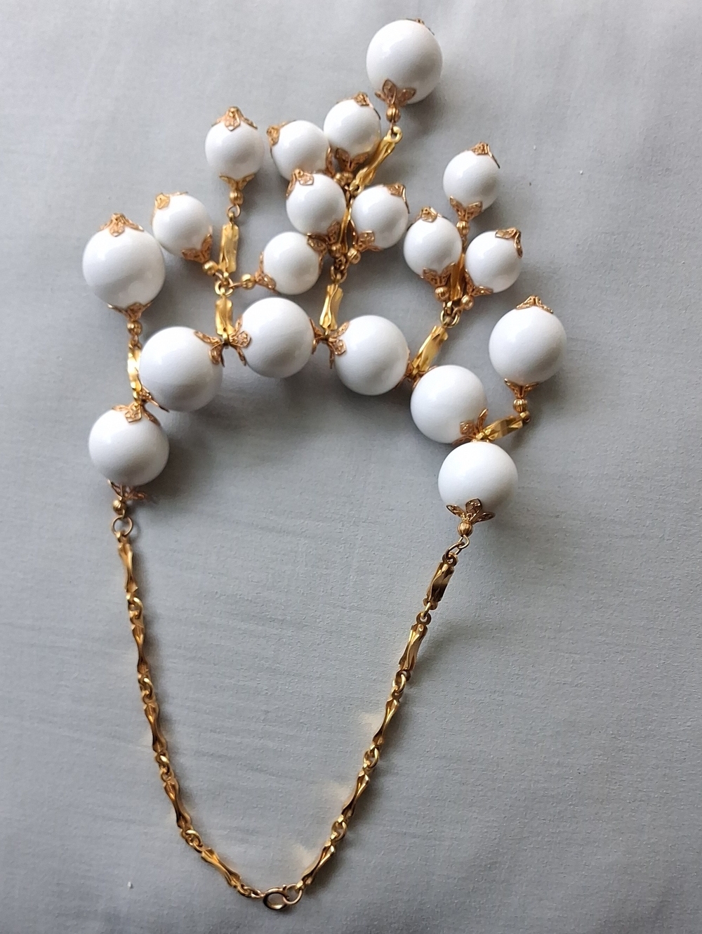 Art DECO White and Gold Statement Necklace